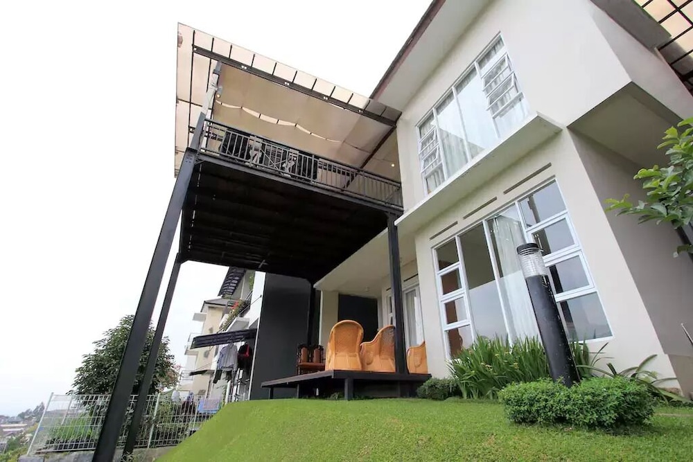 Spring Hill Villa Syariah