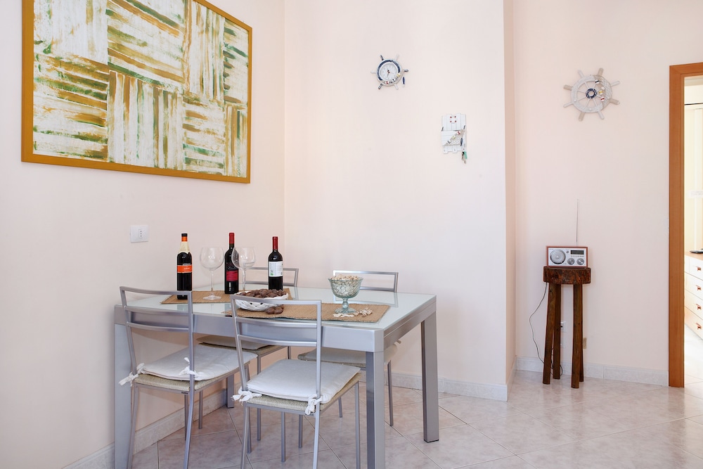 Adriana Sicily House Etna & Sea First Floor Check in 24H air Conditioner view 5