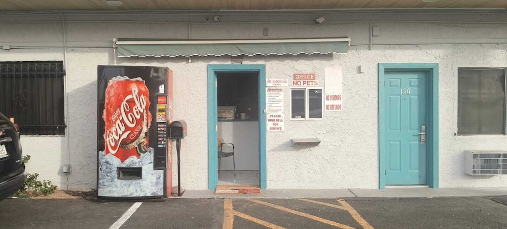 Motel 7 By Oyo Near Phoenix Airport