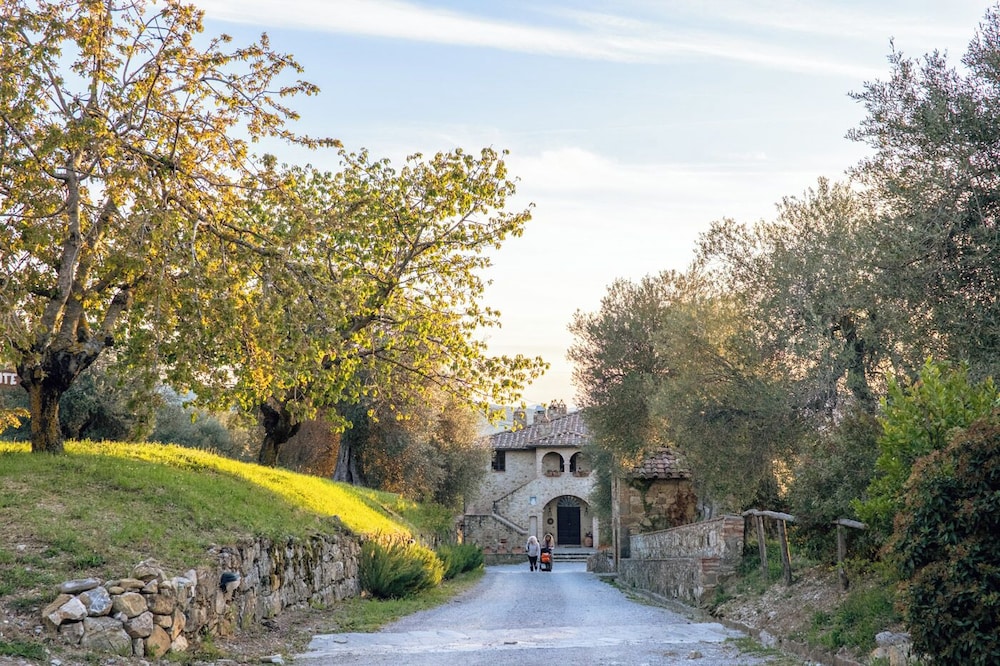 Podere Montale Il Borgo