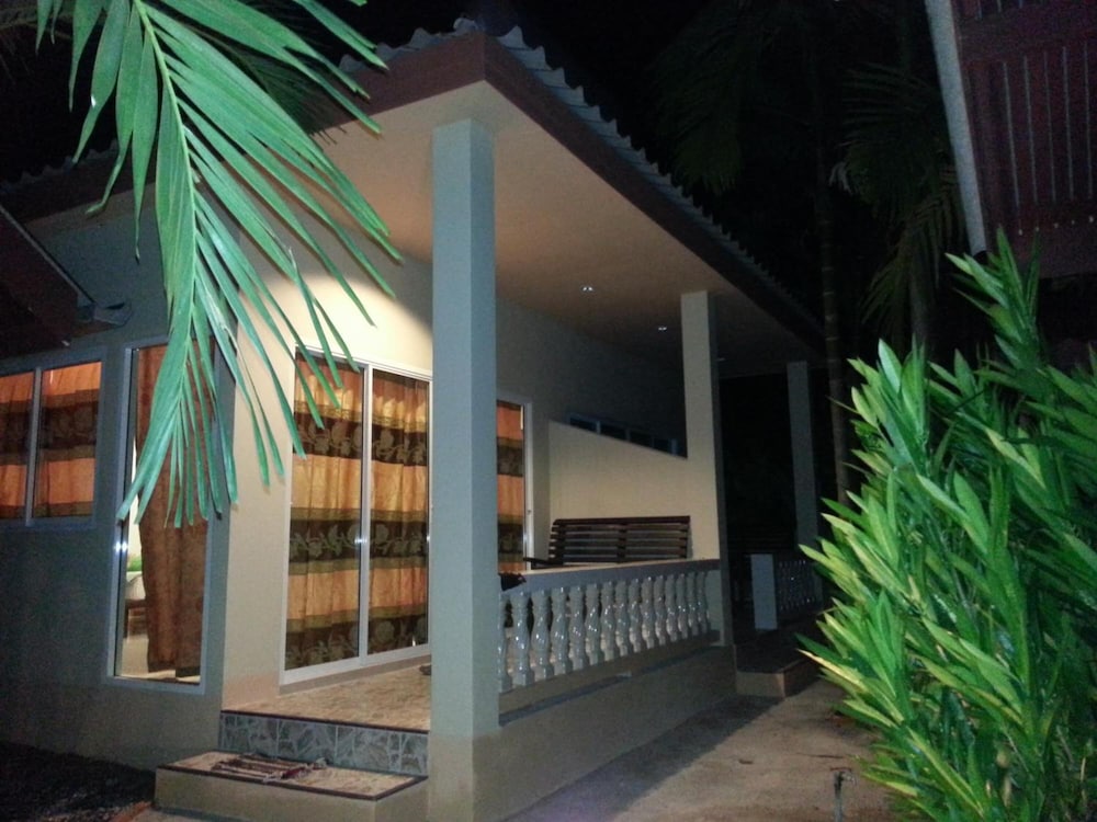 Baan Bamboo Resort