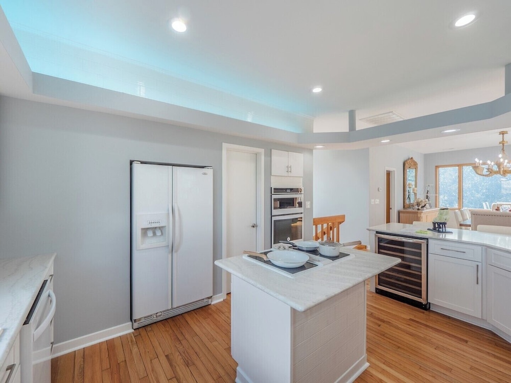 Nicholson Oaks by Topsail Realty