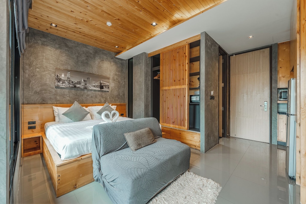 NaiHarn Beach Serene Nature Stay C186