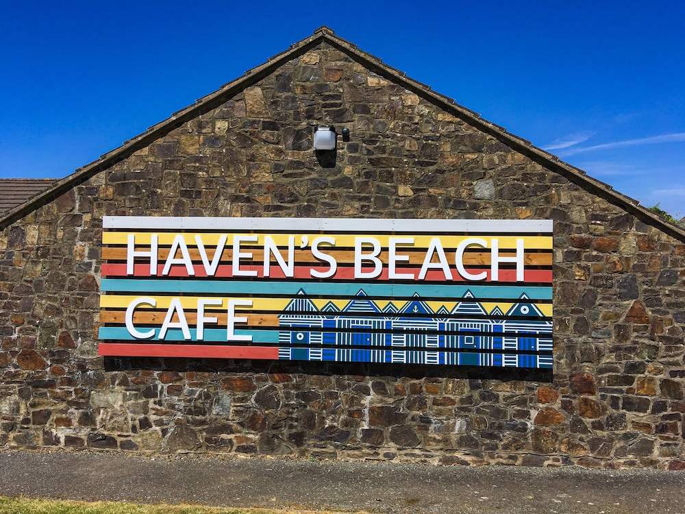 YHA Broad Haven - Hostel