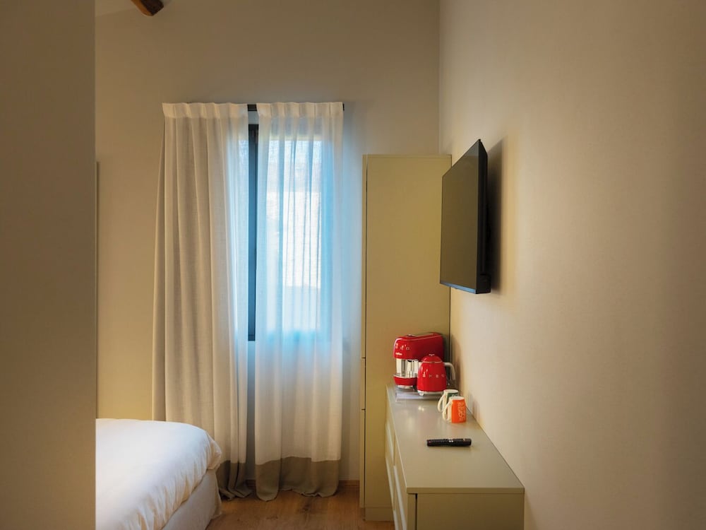 Pietrasanta Ai Teatri