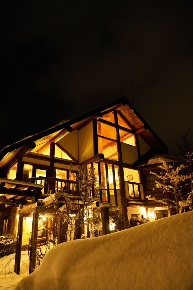 Hakuba Log Hotel Meteor