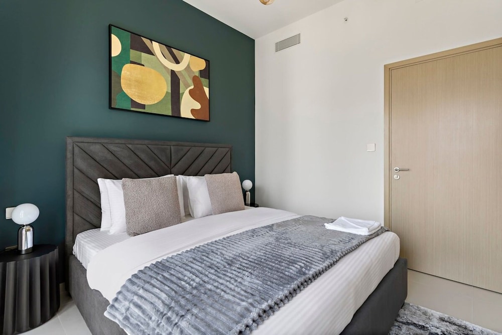 Silkhaus Sophisticated Premium Tower in Downtown
