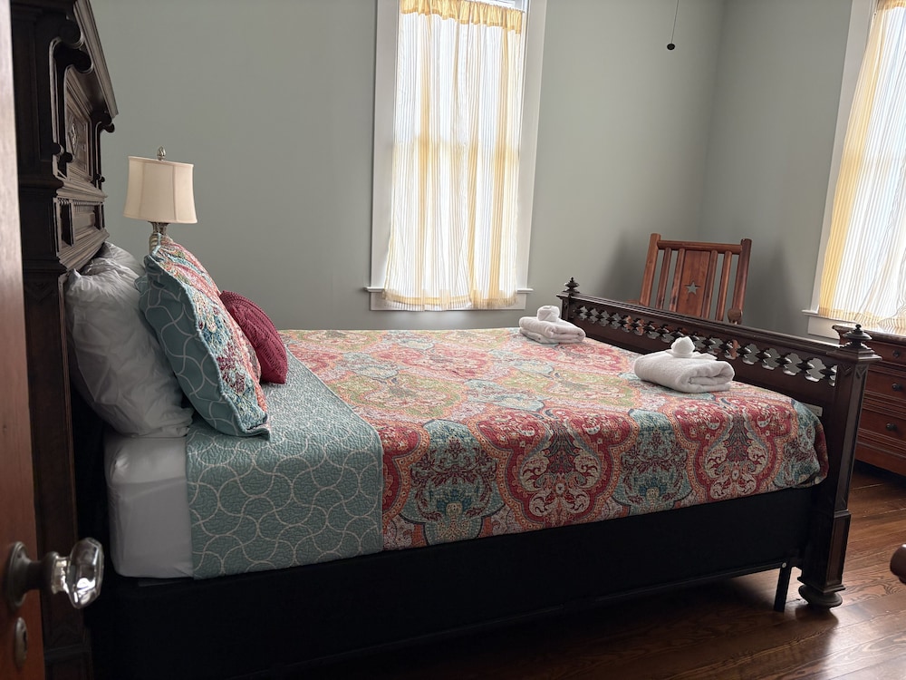 Historic Elegance 3 Bedroom Home