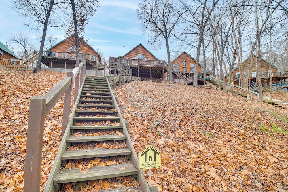 Boat Dock & Deck: Waterfront Cabin on Grand Lake