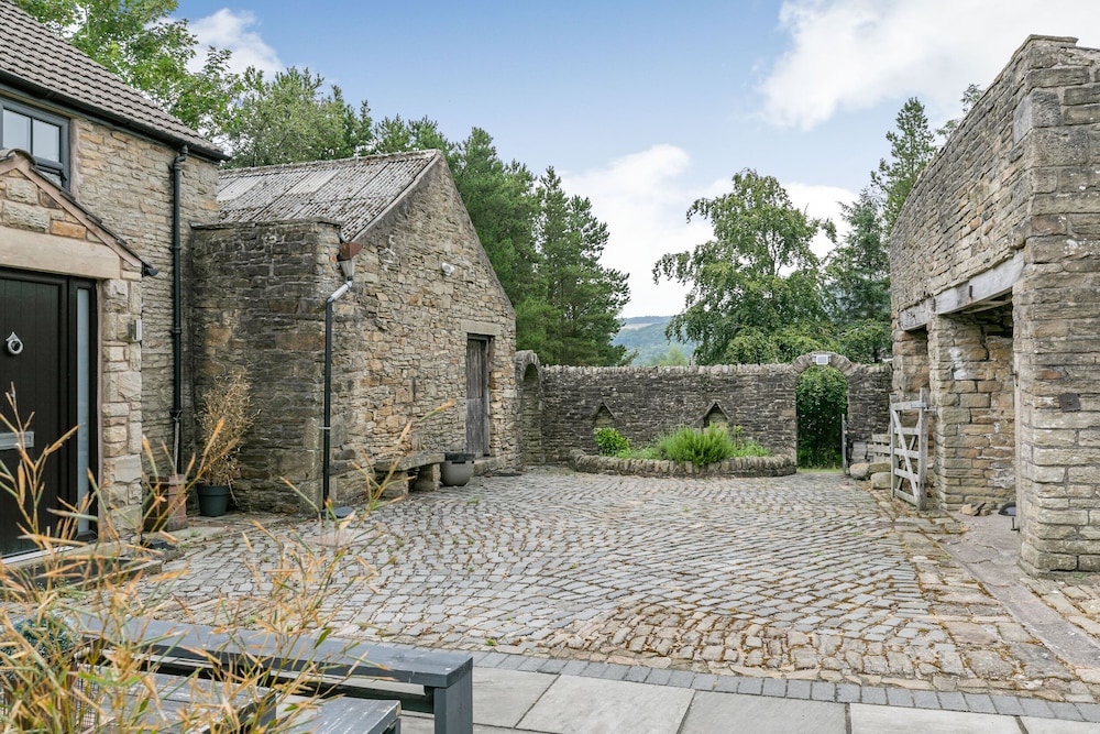 Carr House Farm