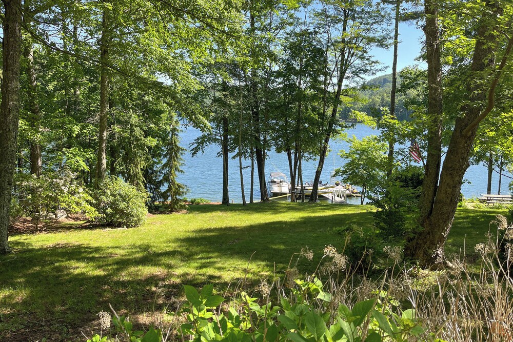 Mtn-view Home on Lake Glenville w/ Dock