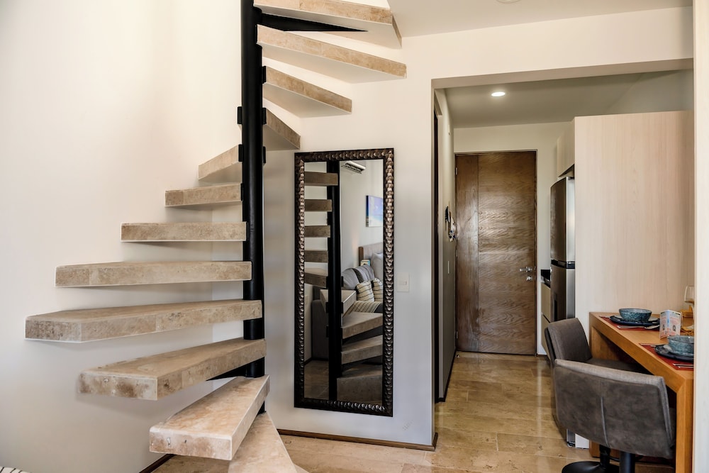 Sea Tower by Casago