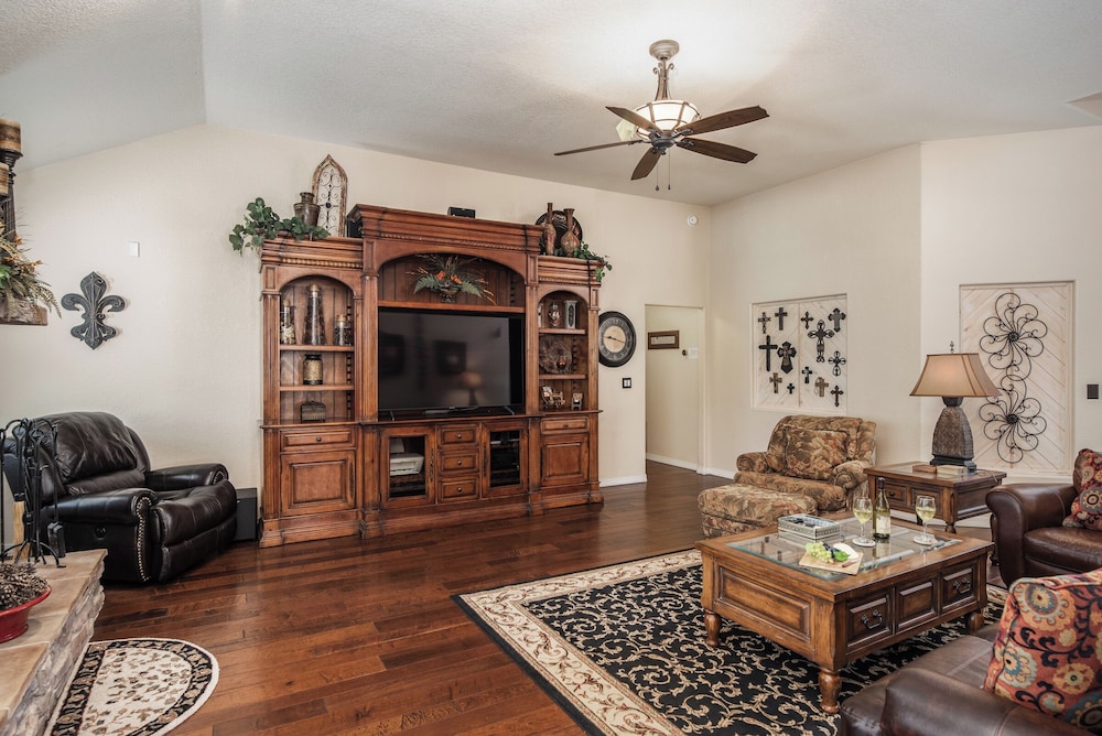 Mountain Soiree by Ruidoso Vacation Rentals