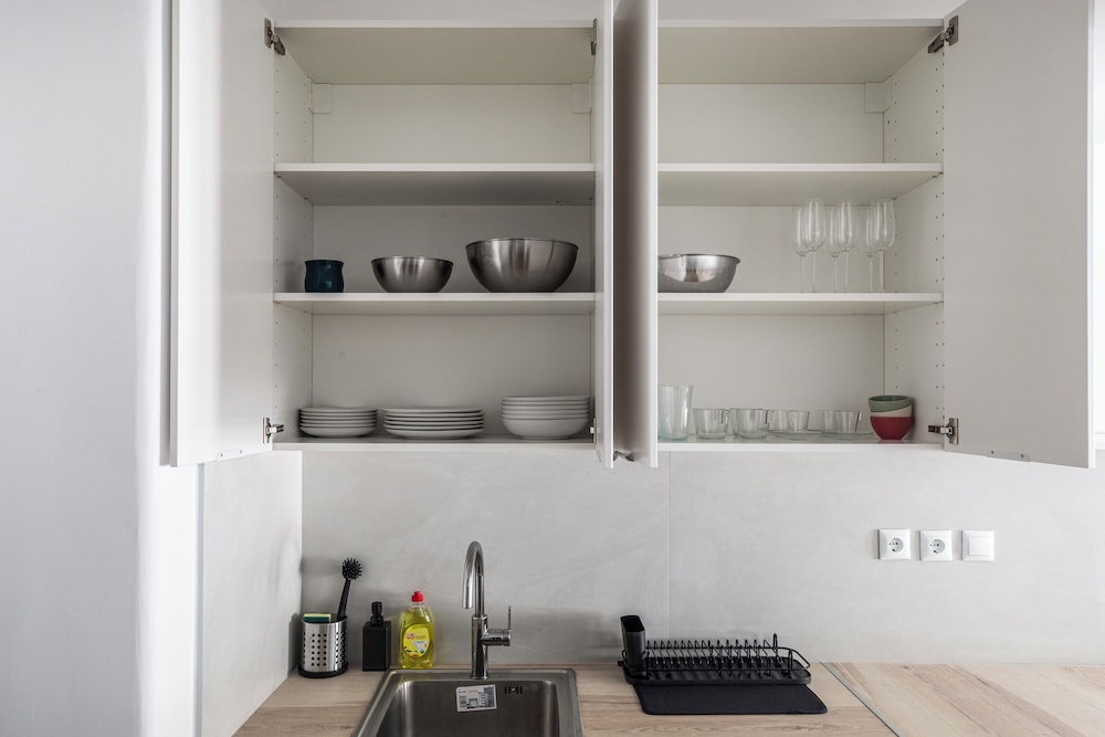 Les Nuances de Blue 1-BR Apt in Athens