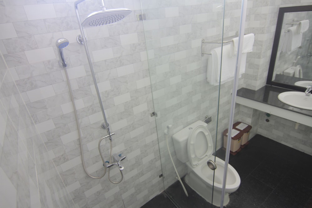 Chau Plus Homestay