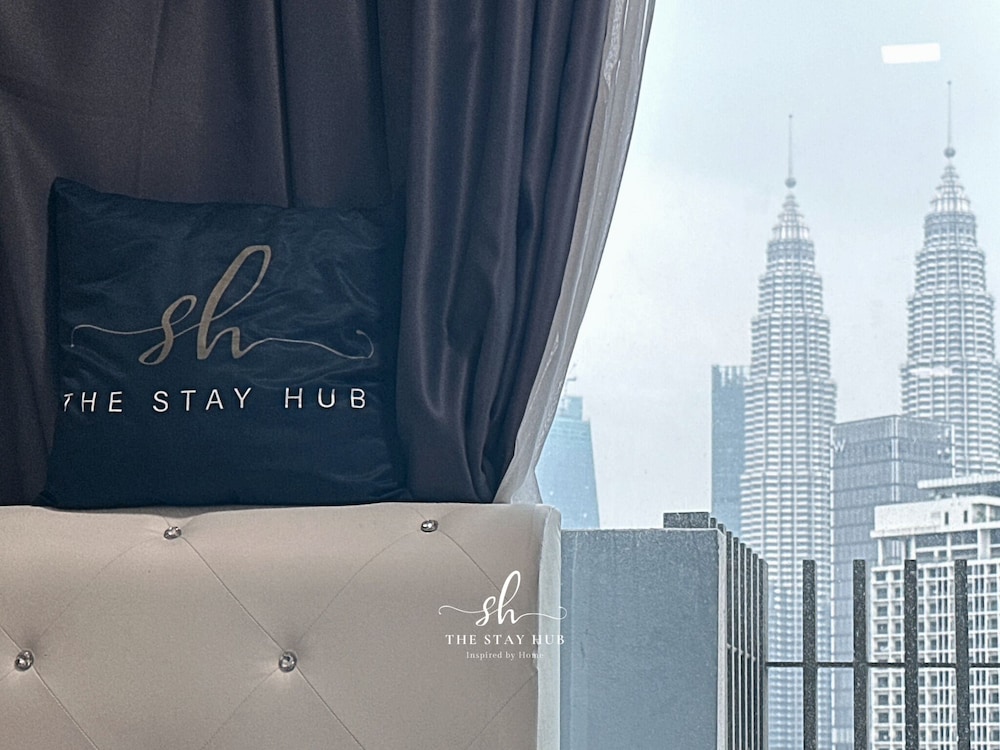 The Colony Luxe KLCC View Sky Pool