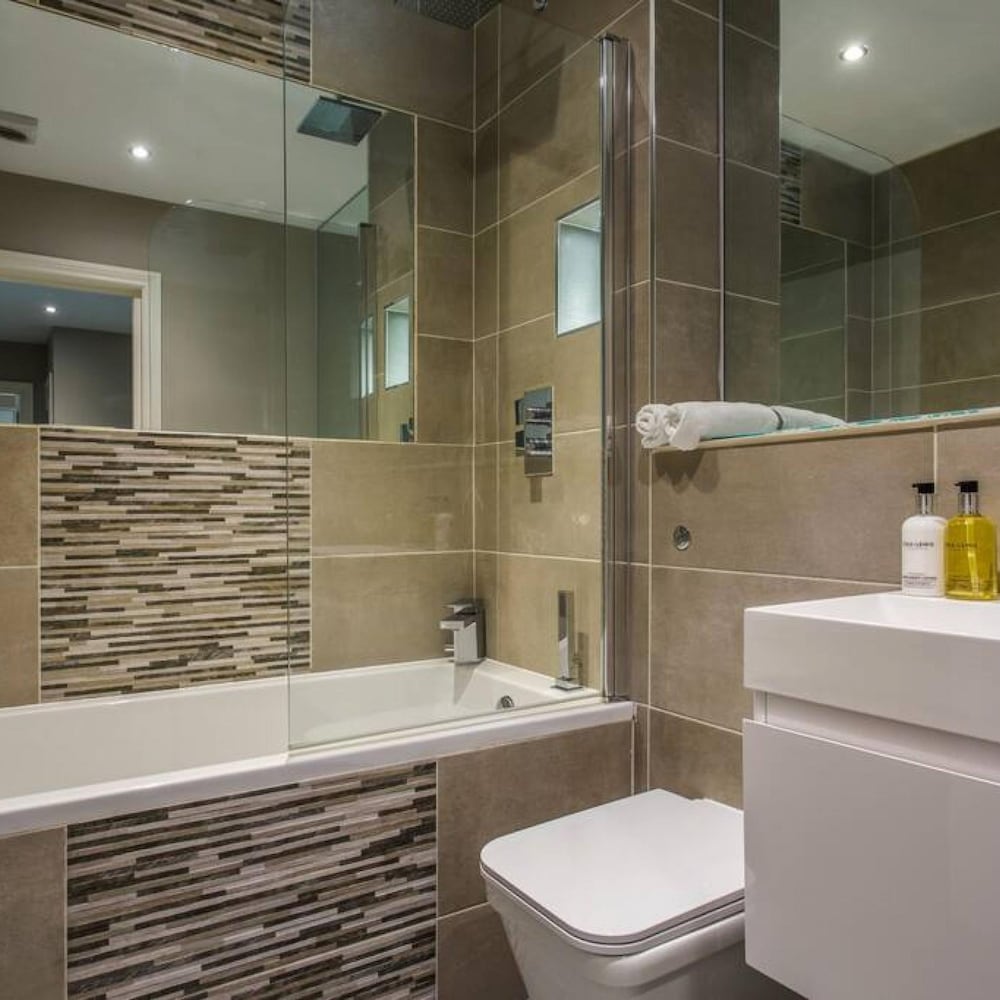 Brighton Lanes Sea View 2BR AP view 5