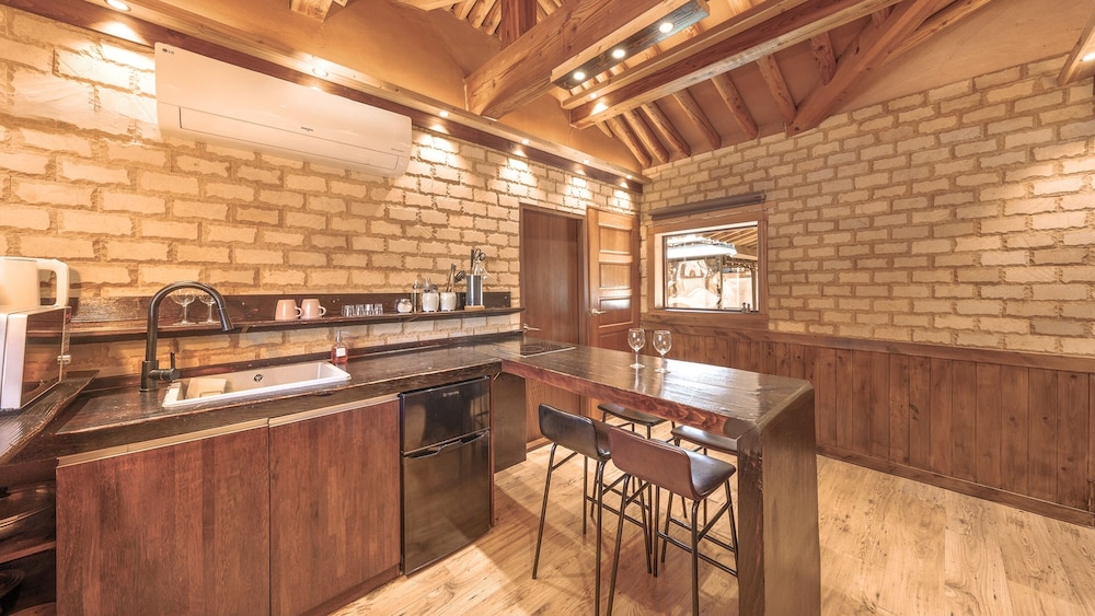 Yangpyeong Agni Choshi Mae Hanok Stay