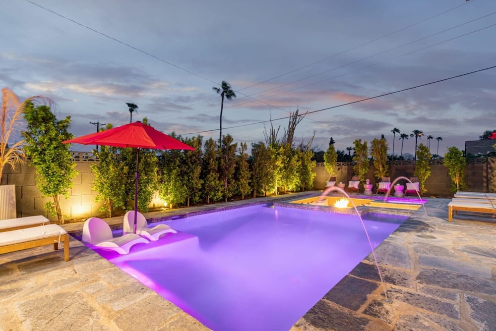 Stonewood Luxe Estate 5 Showers Heated Pool GYM