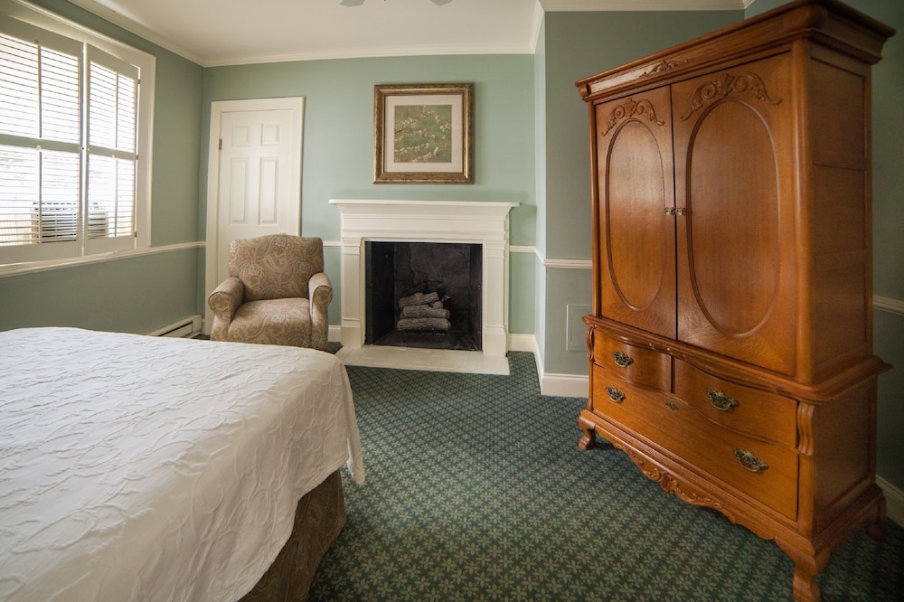 Harbour View Inn