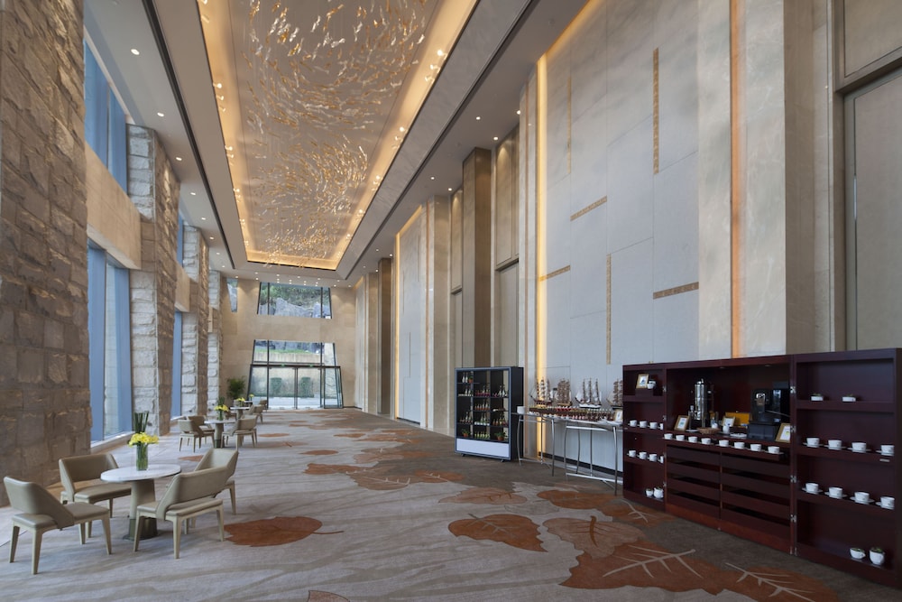 Crowne Plaza Hangzhou Thousand Island Lake by IHG