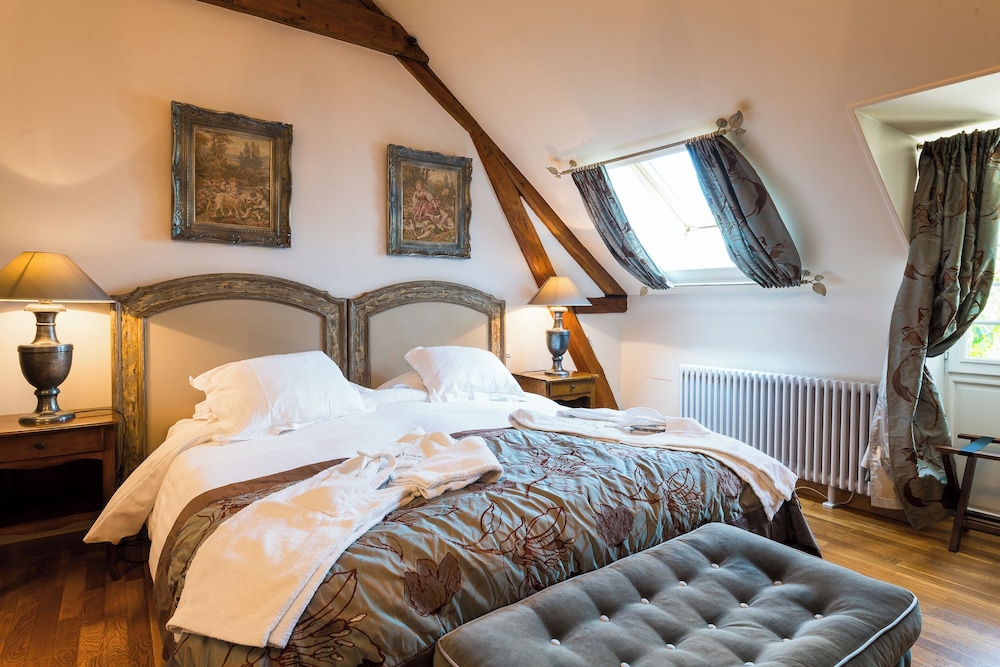 Aux Charmes de Maintenon - Adults Only