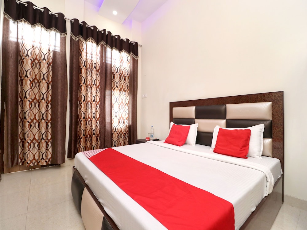 OYO 16494 Dhunna Guest House