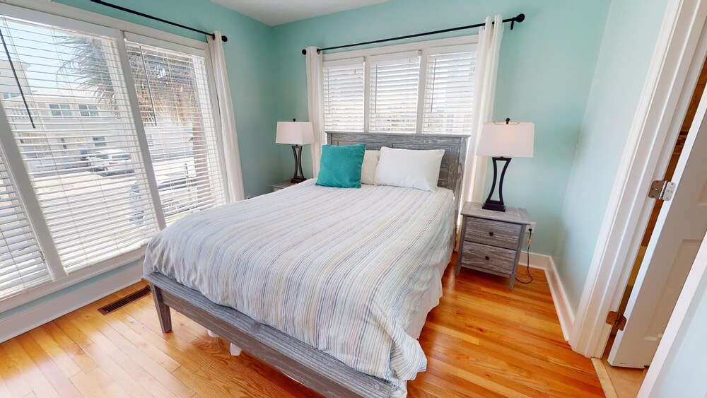 1711-A Strand Avenue by Tybee Vacation Rentals