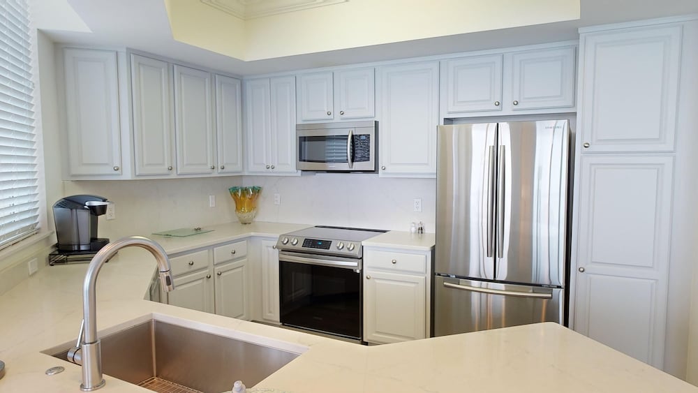 Silver Beach 1006w 4 Bedroom Condo