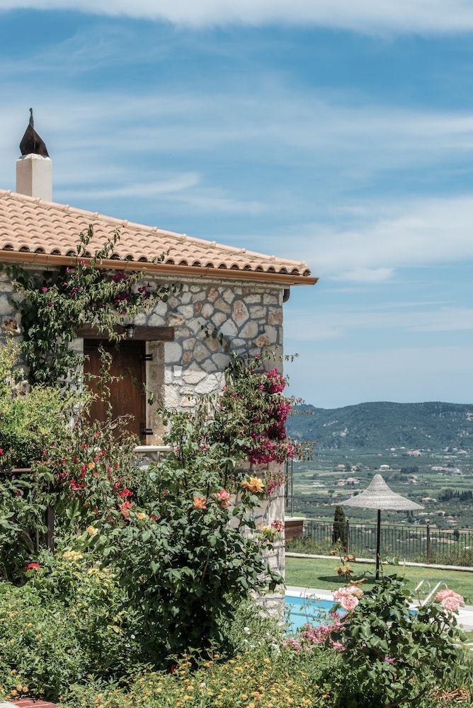 Agrikia Villa