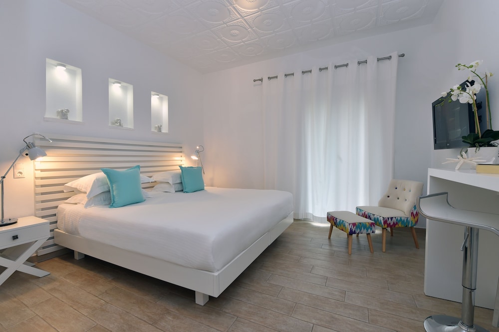 Hotel Apollon Boutique Hotel - Image 1
