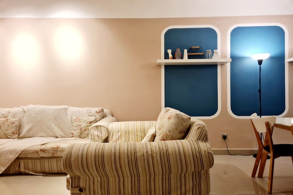 Amerin Residence Mall Apartments