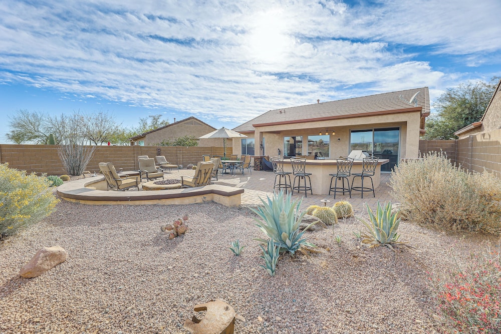 Near Hiking & Golf: Gold Canyon Home w/ Fire Pit!