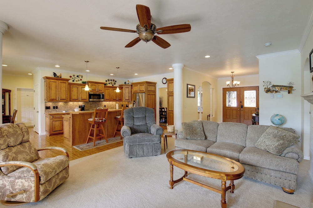 Clark Fork Riverfront Home w/ Dock!