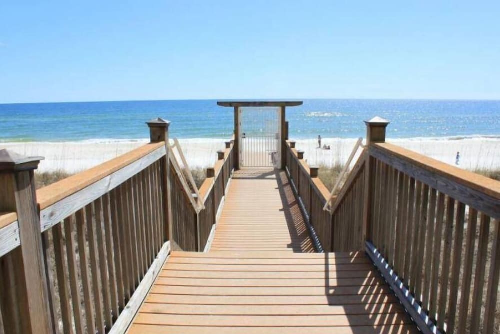 La Playa 603