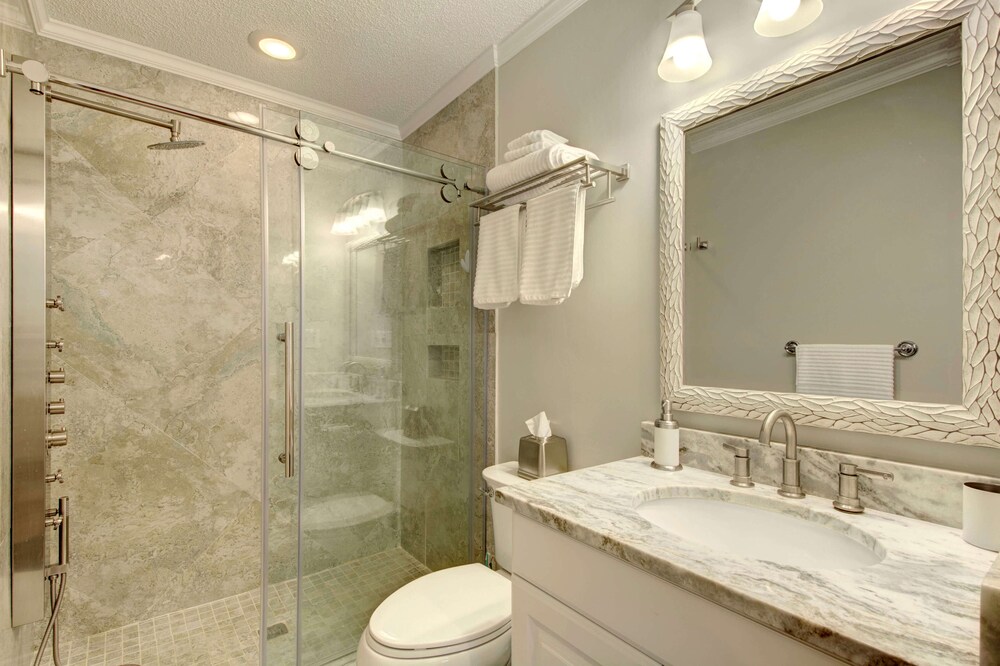 Island Square 808 by Hodnett Cooper - Property Image 8