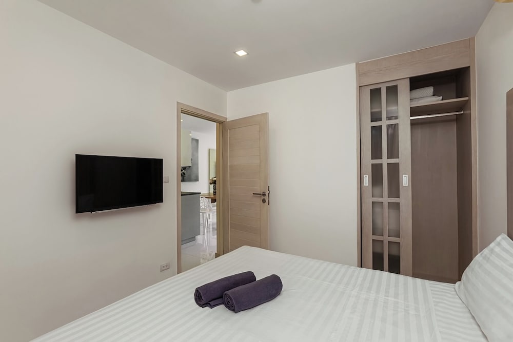 Karon Butterfly Condominium Phuket