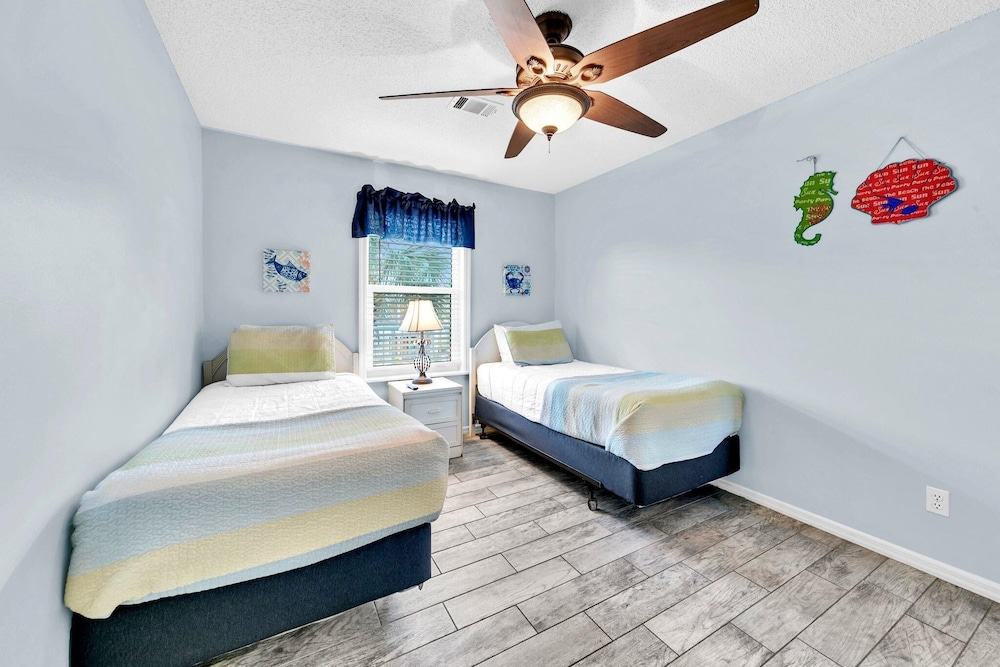 Beachside Villas 1022