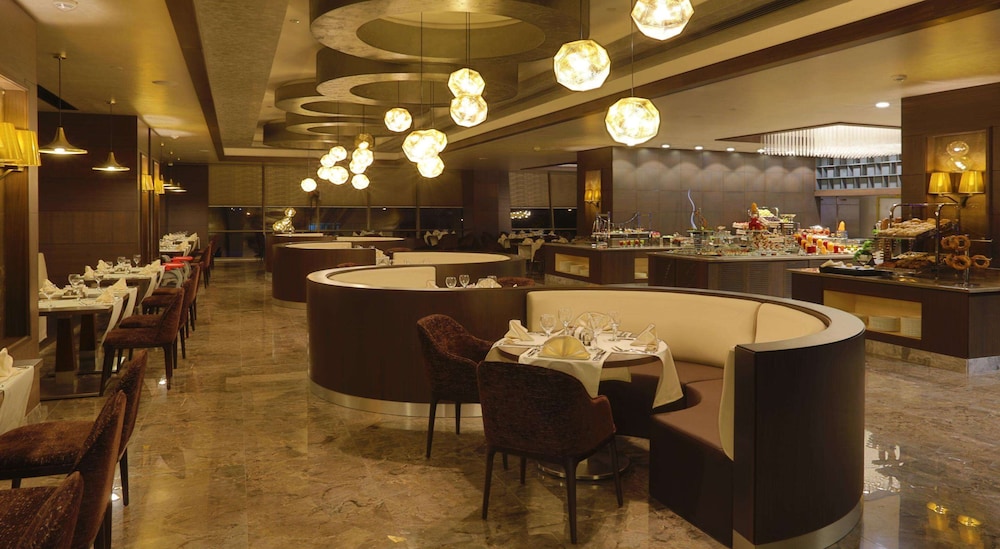 Grand Harilton Hotel - Image 37