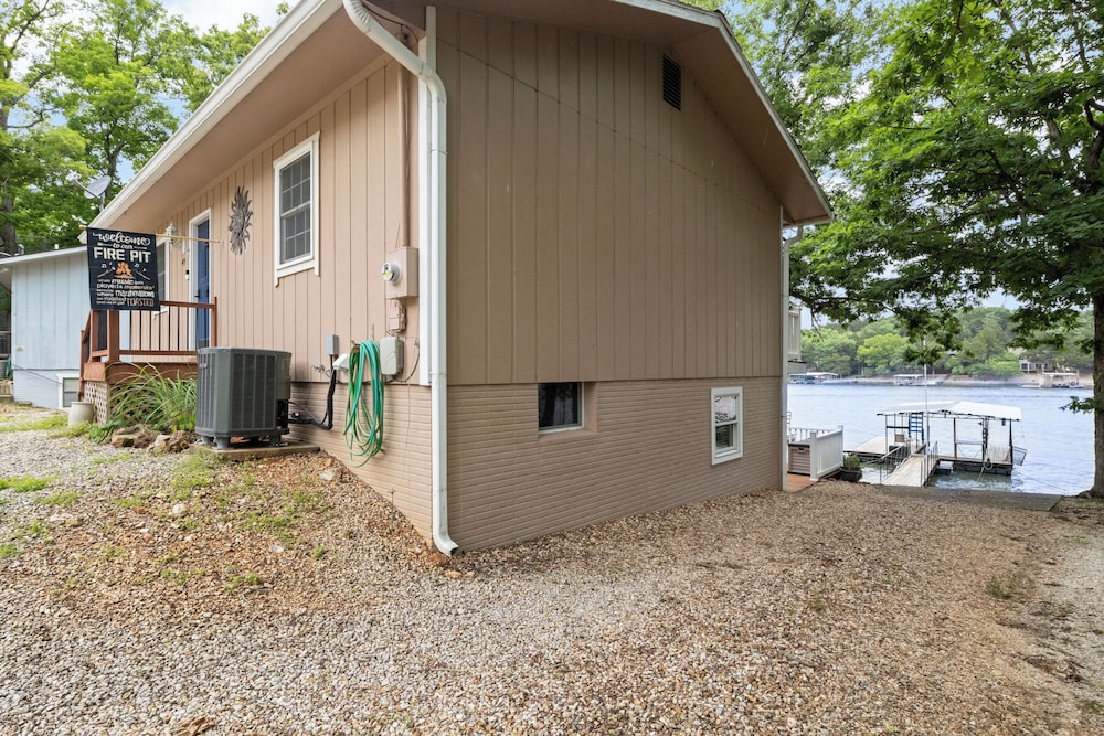 Boat Slip, Fishing, Lake Views, Main Channel