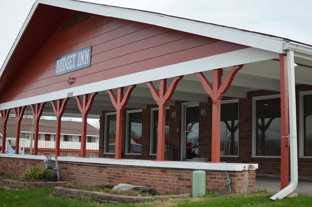 Budget Inn Mexico MO on US 54