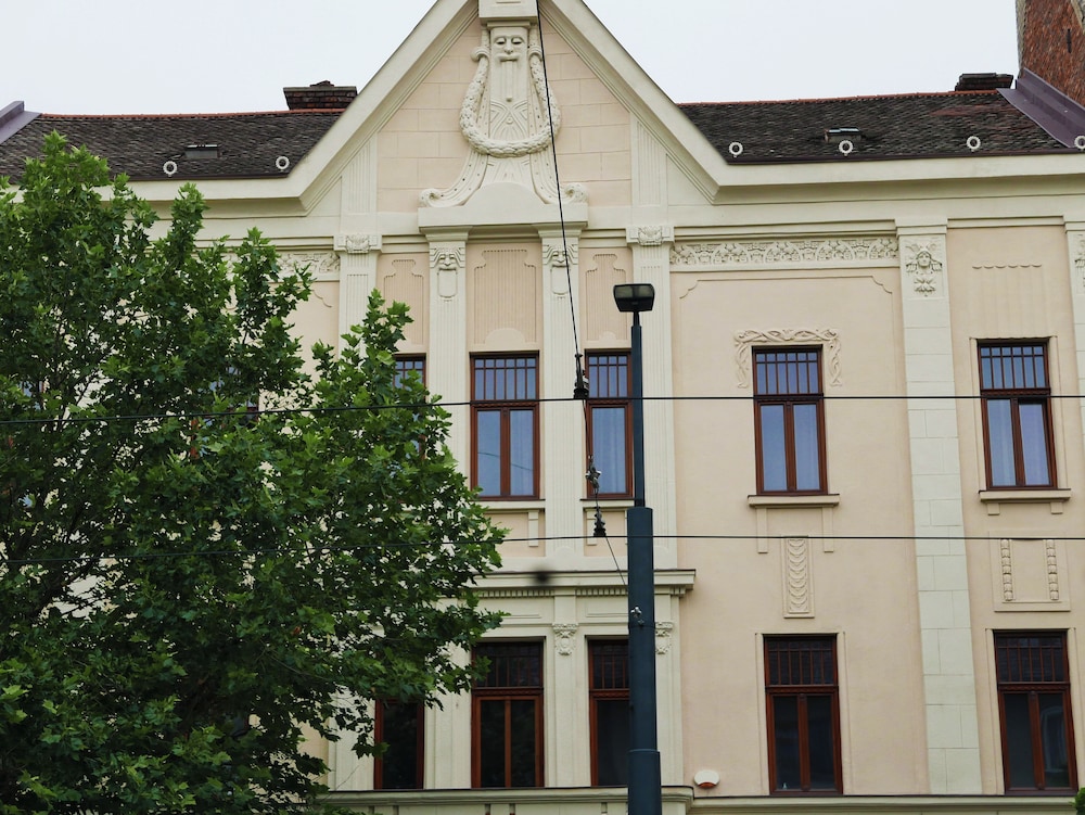 Choco Home & Hostel