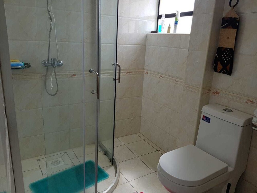 Redcliff Apartments photo 3