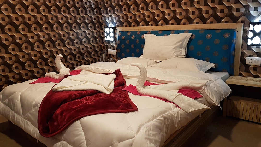 The Wooden Nest
