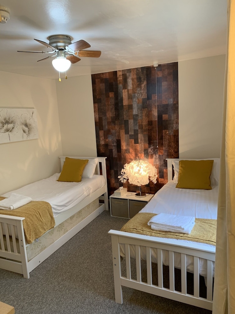 Shanklin Vacations - The Waterfront Inn - Property Image 50