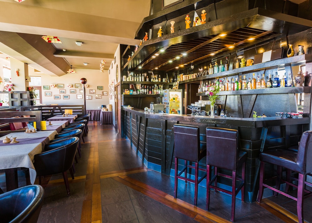 Hotel Sudetia - Property Image 4