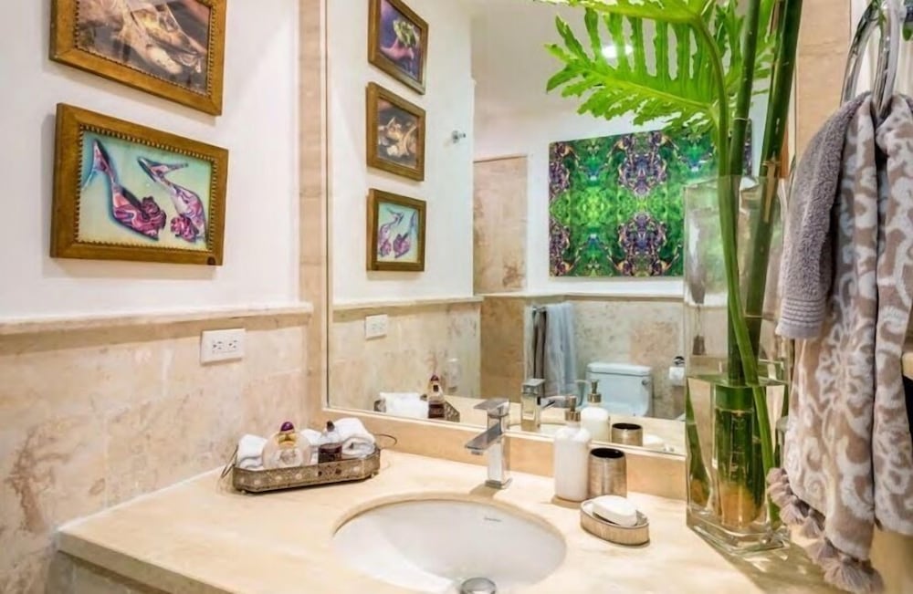 Oasis Casa Condo