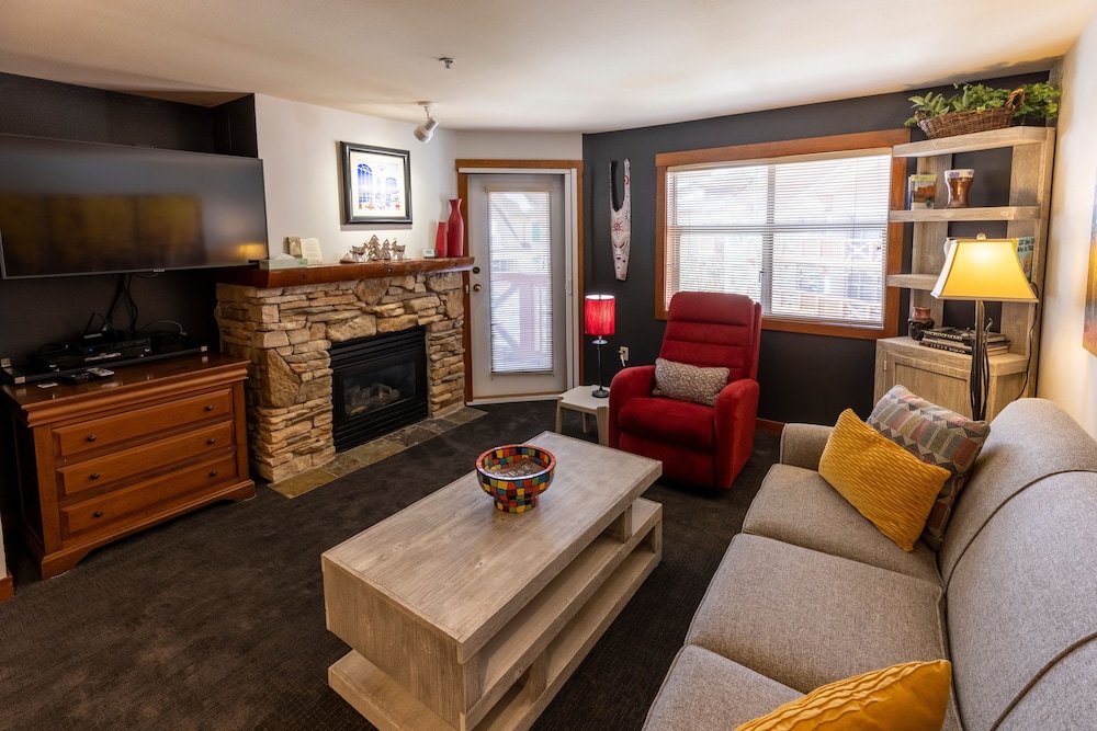 One Bedroom Condos at Powderhorn Lodge - Solitude UT