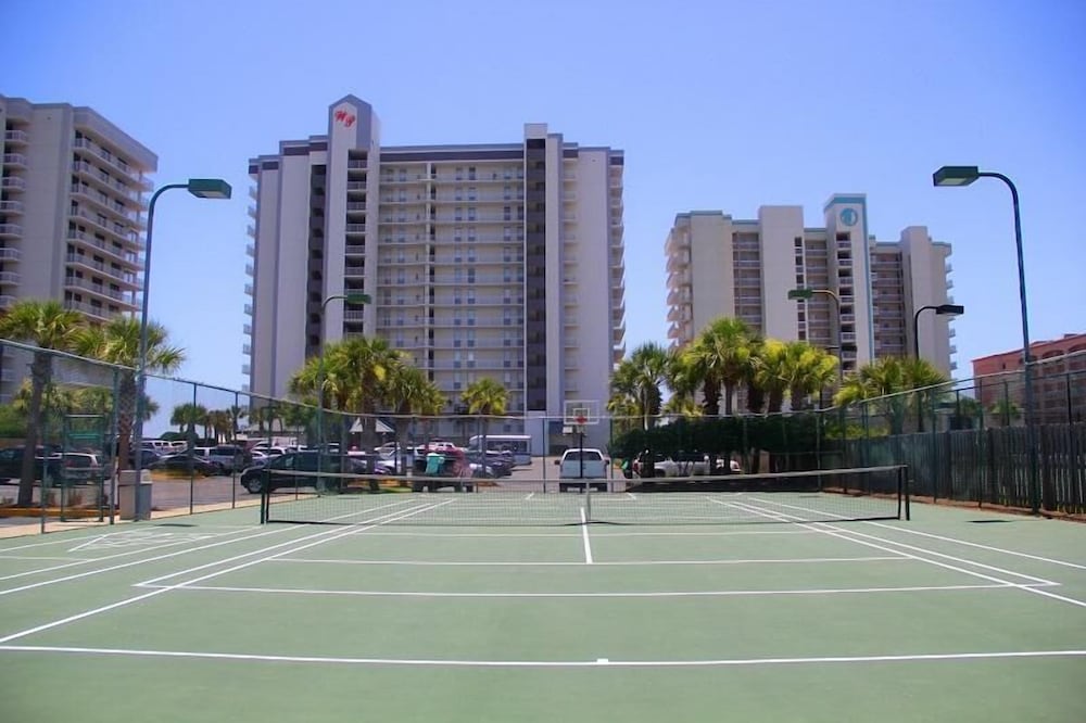 Windward Pointe 1002