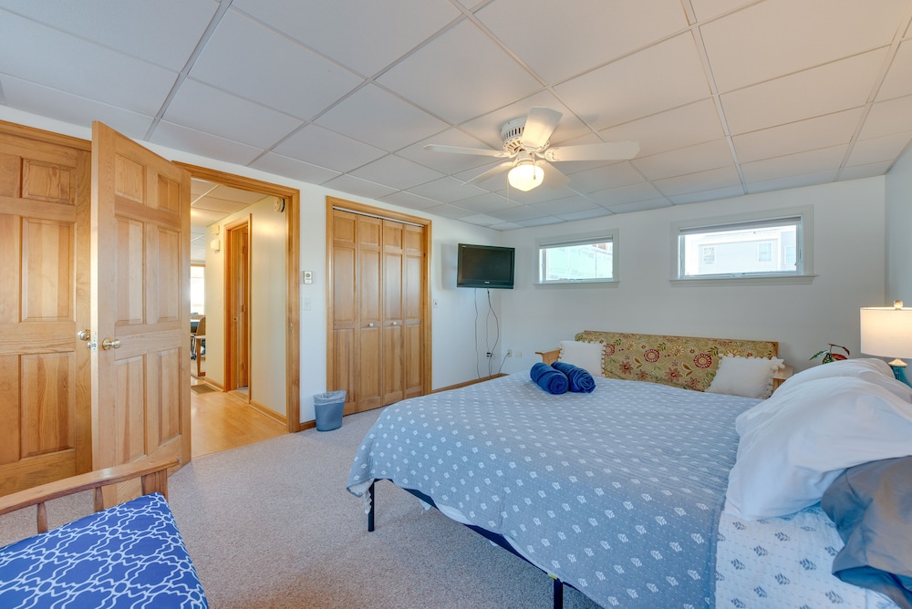 Wells Beach House w/ Ocean-view Deck - Property Image 3